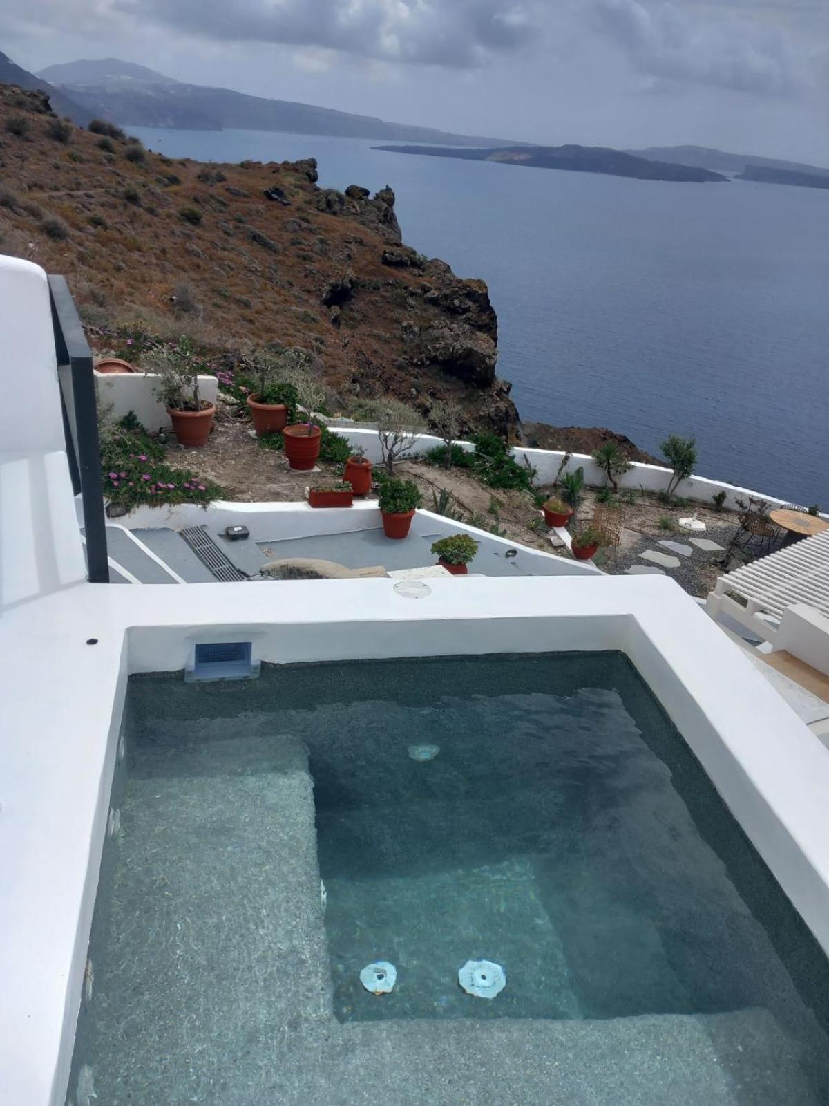 Captain John Villas Oia - Caldera & Sunset View Exteriér fotografie